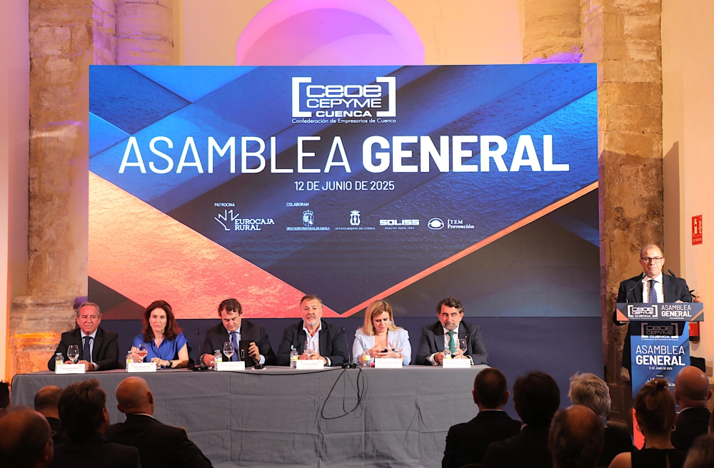 La Red Creativa <span class="mil-thin">firma el</span> diseño y producción <span class="mil-thin">de la Asamblea General 2025 de</span> CEOE CEPYME Cuenca